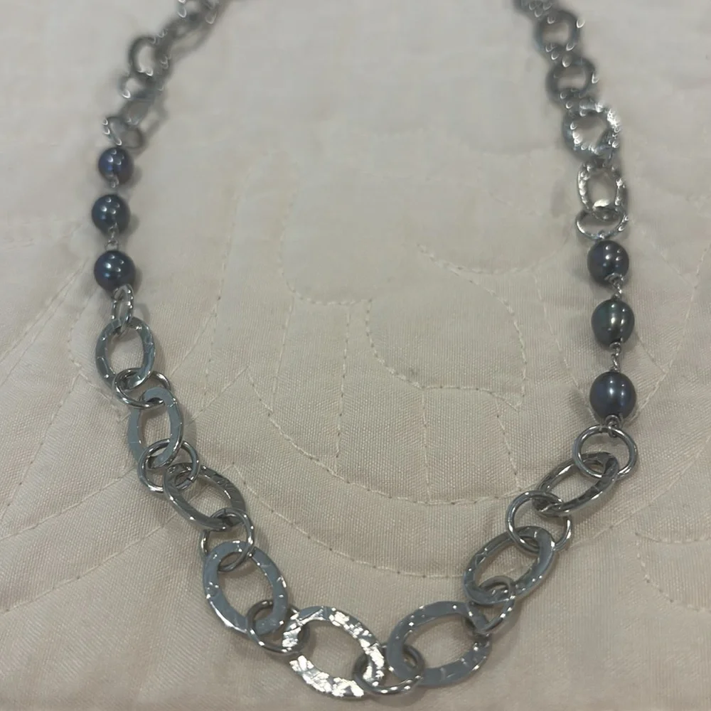 Elegant Silver (Steel) Chain Necklace - Picture 1 of 4